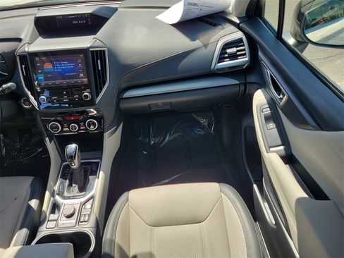 Used 2019 Subaru Forester Limited w/ Popular Package #3 image 16