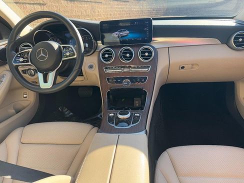 Used 2020 Mercedes-Benz C 300 4MATIC Sedan image 12