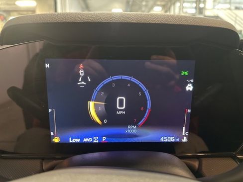 Used 2024 Chevrolet TrailBlazer RS w/ Convenience Package image 21