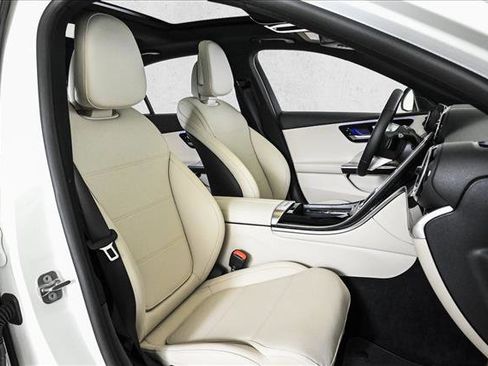 New 2025 Mercedes-Benz C 300 4MATIC Sedan image 23