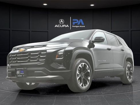 Used 2025 Chevrolet Equinox LT w/ Safety and Technology Package FWD image 26