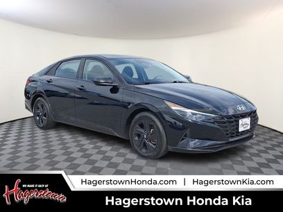 Used 2023 Hyundai Elantra SEL
