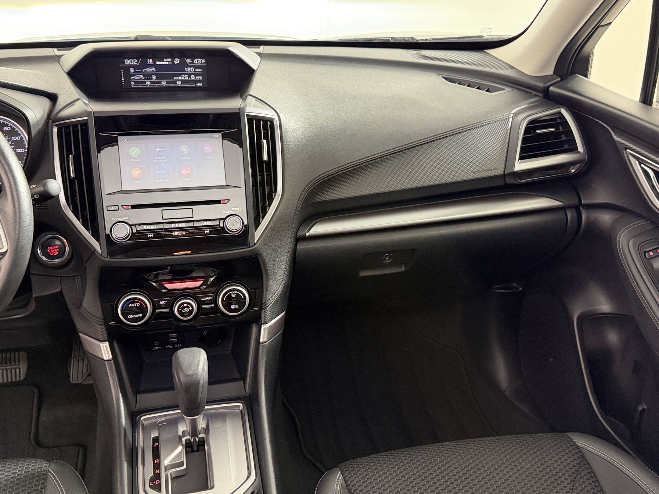 Used 2020 Subaru Forester Premium AWD/4WD image 29