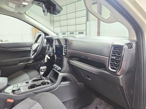 New 2025 Ford Ranger XLT w/ Equipment Group 301A High image 37