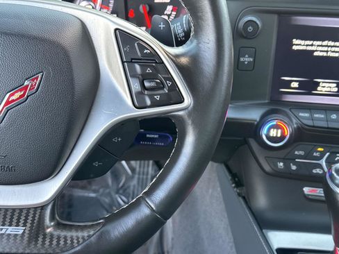 Used 2015 Chevrolet Corvette Z06 w/ 2LZ Preferred Equipment Group image 9