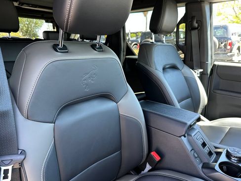 New 2026 Ford Bronco Outer Banks AWD/4WD image 17