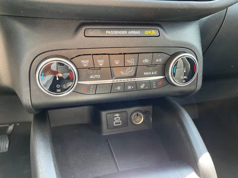 Used 2024 Ford Escape Active AWD/4WD image 33