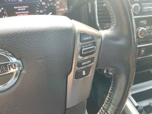 Used 2021 Nissan Titan Platinum Reserve w/ Moonroof Package AWD/4WD image 19