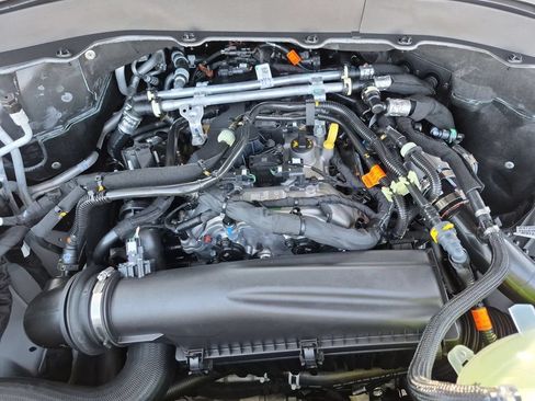 New 2027 Ford Explorer Active w/ Active Comfort Package AWD/4WD image 24