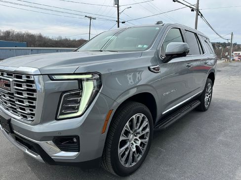 Certified 2025 GMC Yukon Denali AWD/4WD image 1