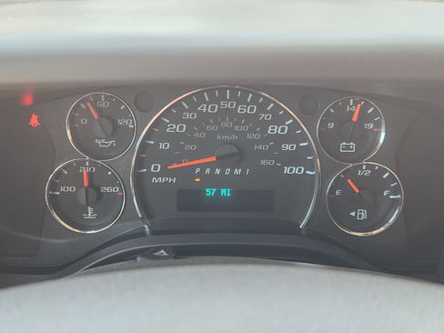 New 2025 Chevrolet Express 3500 w/ Power Convenience Package image 7