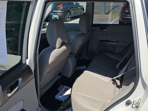 Used 2013 Subaru Forester 2.5X Limited AWD/4WD image 12