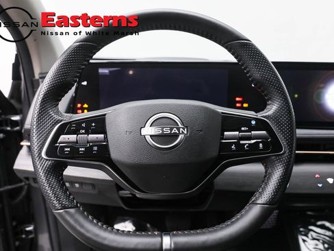 Used 2023 Nissan Ariya FWD image 10