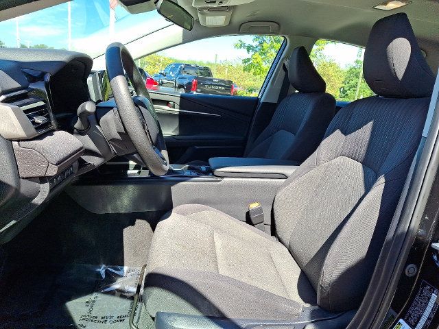 Used 2025 Toyota Camry LE FWD image 13