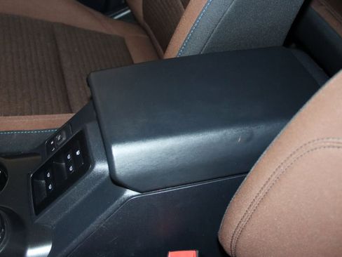 Used 2023 Ford Bronco Outer Banks AWD/4WD image 46