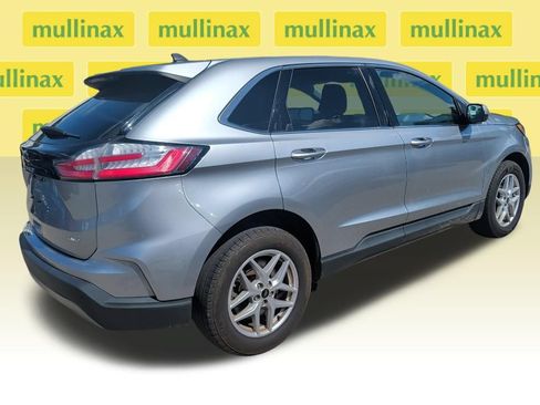 Used 2024 Ford Edge SEL AWD/4WD image 6