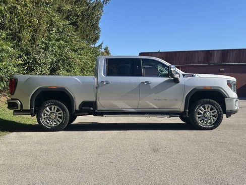 Used 2021 GMC Sierra 2500 Denali w/ Denali Ultimate Package image 5