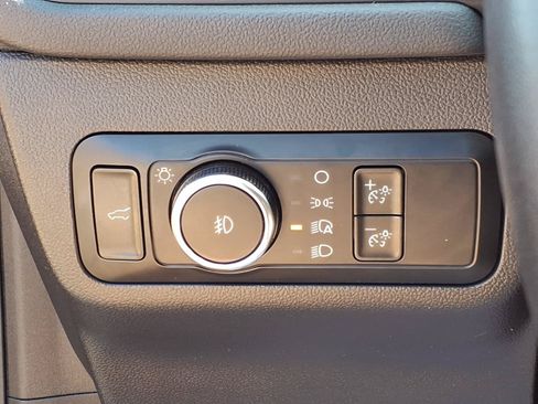Used 2024 Ford Escape Platinum AWD/4WD image 22