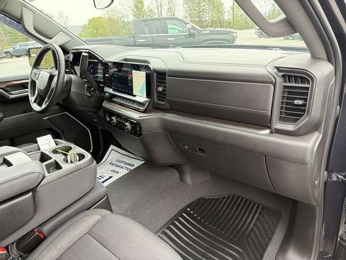 Used 2023 Chevrolet Silverado 1500 LT AWD/4WD image 30