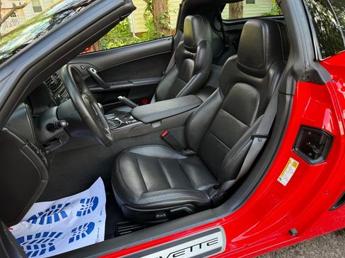 Used 2013 Chevrolet Corvette Grand Sport RWD image 52