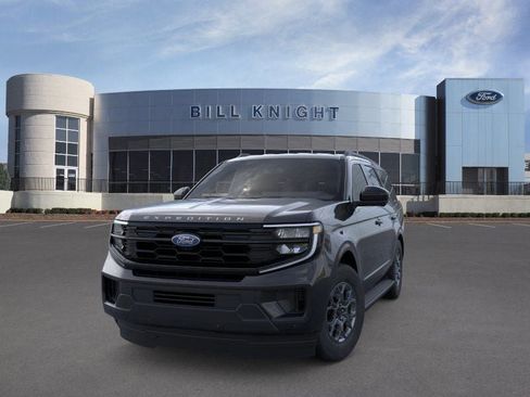 New 2026 Ford Expedition Active AWD/4WD image 3