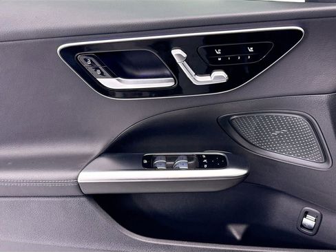 Certified 2025 Mercedes-Benz C 300 Sedan image 21