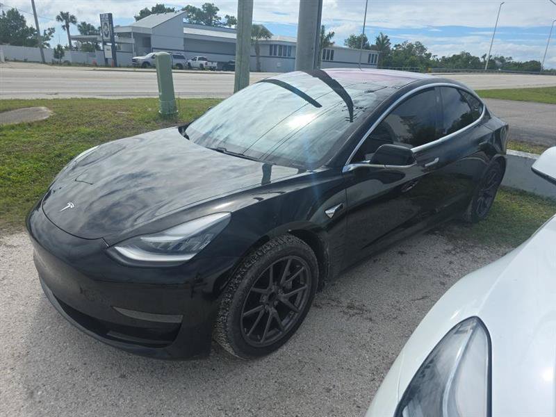Used 2018 Tesla Model 3 Long Range RWD image 7