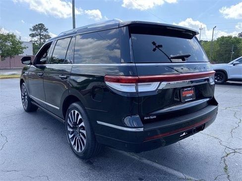 Used 2022 Lincoln Navigator Black Label image 15