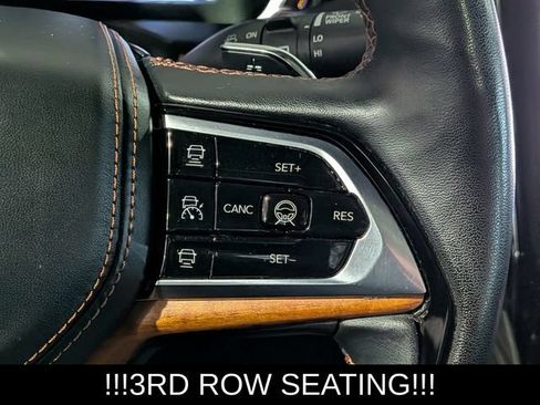 Used 2023 Jeep Grand Cherokee L Summit AWD/4WD image 31