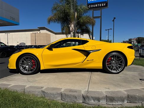 New 2026 Chevrolet Corvette Z06 w/ Stealth Interior Trim Package image 6