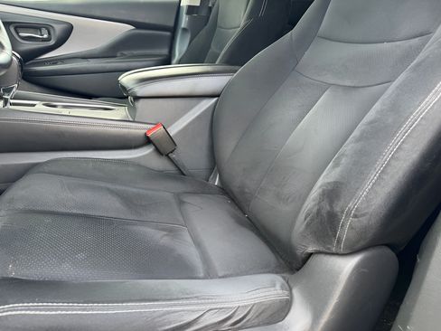 Used 2021 Nissan Murano SV FWD image 18