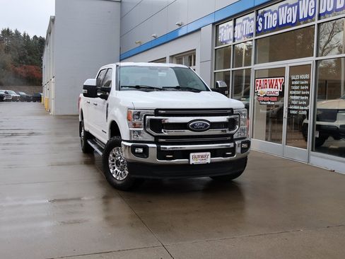 Used 2022 Ford F350 XLT w/ XLT Premium Package image 38