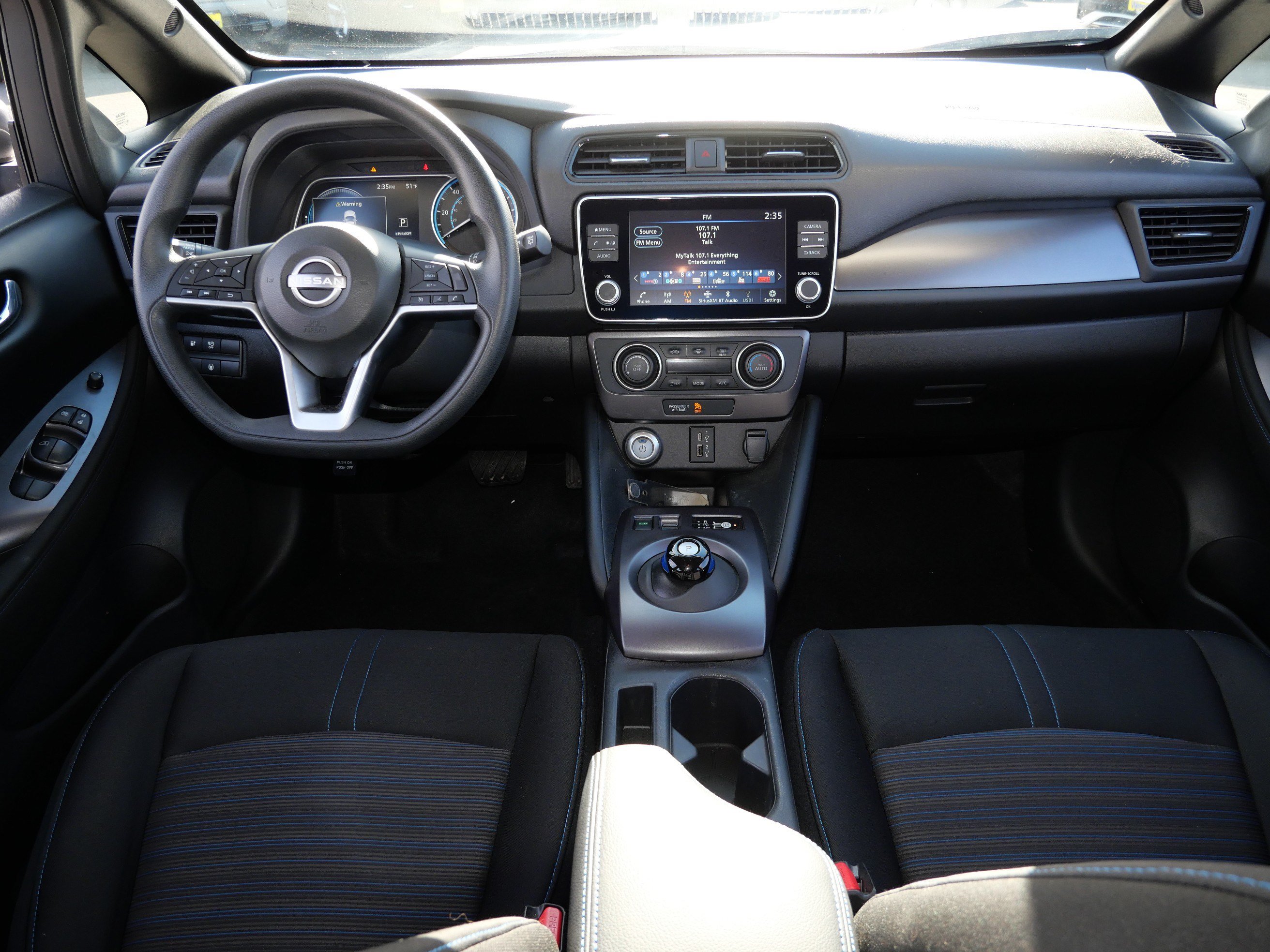 Used 2025 Nissan Leaf S FWD image 10
