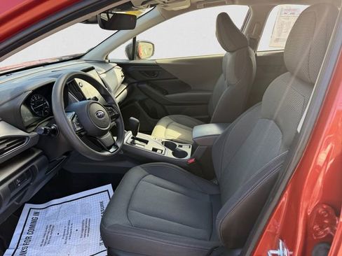 Used 2024 Subaru Crosstrek 2.0i Premium image 9