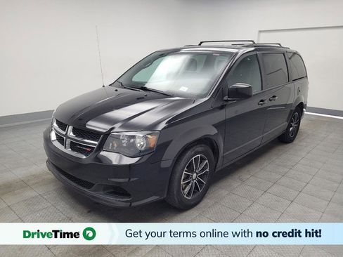 Used 2018 Dodge Grand Caravan GT FWD image 1