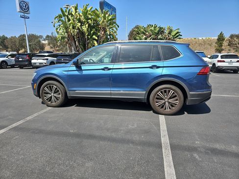 Used 2019 Volkswagen Tiguan SEL FWD image 8