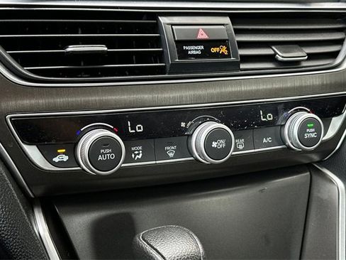 Certified 2022 Honda Accord LX image 21