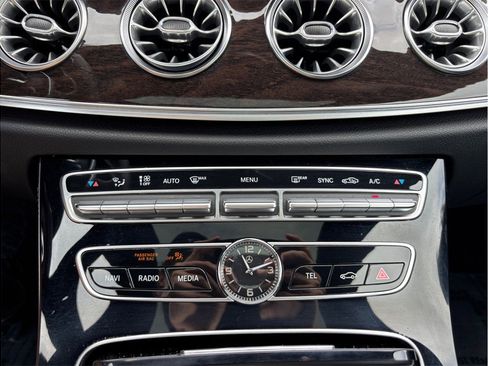 Used 2018 Mercedes-Benz E 400 Coupe image 32