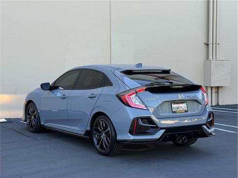 Used 2021 Honda Civic Sport image 4