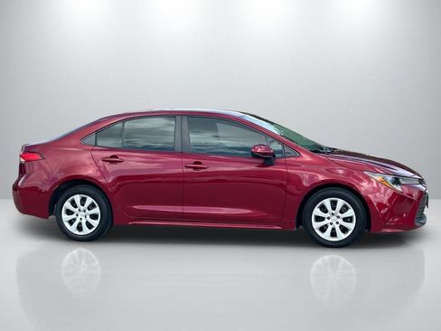Used 2024 Toyota Corolla LE FWD image 4