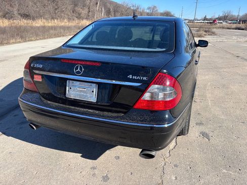 Used 2008 Mercedes-Benz E 350 4MATIC Sedan image 5