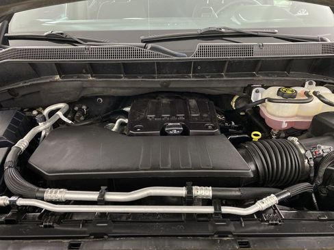 Used 2023 Chevrolet Silverado 1500 LT image 30