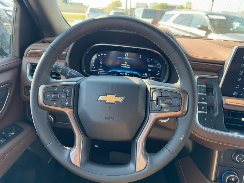 Used 2024 Chevrolet Tahoe High Country w/ Premium Package 2 AWD/4WD image 10