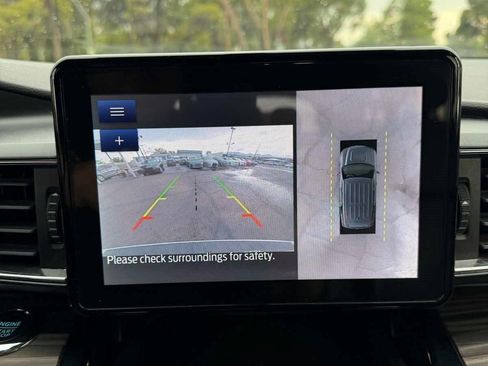 Used 2022 Ford Explorer Limited RWD image 14