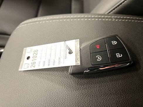 New 2026 GMC Canyon Elevation w/ Convenience Package image 28