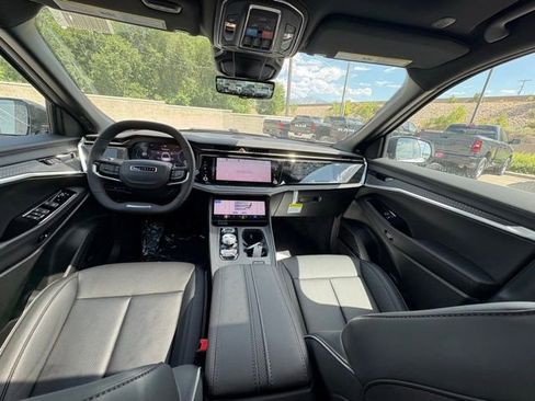 New 2025 Jeep Wagoneer S Limited w/ Comfort Package image 25