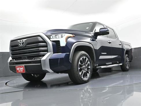 Used 2023 Toyota Tundra Limited AWD/4WD image 30