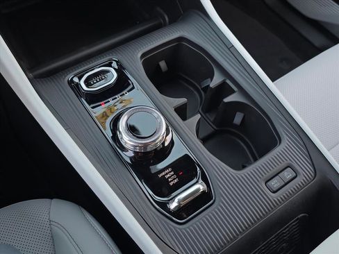 New 2026 Jeep Cherokee Limited AWD/4WD image 14