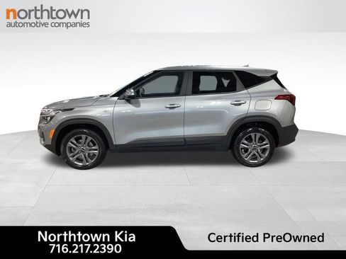 Certified 2023 Kia Seltos LX image 3