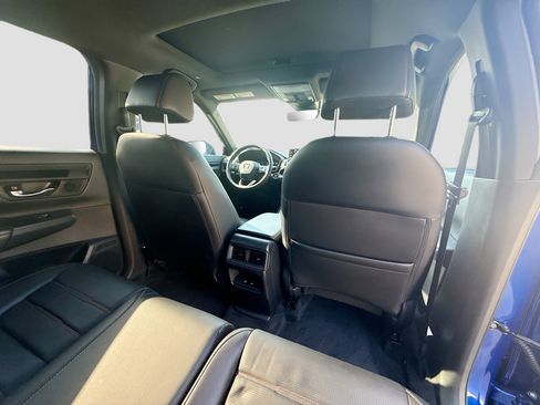 Certified 2025 Honda CR-V Sport-L image 29